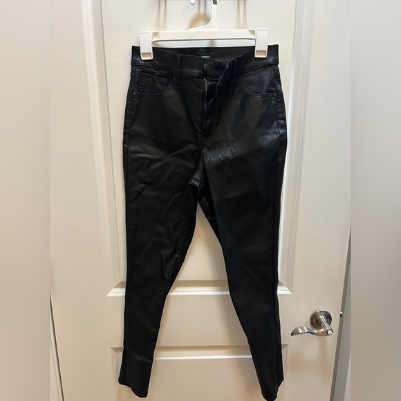 Express Jet Black Faux Leather Trousers. Size 8 - Picture 1 of 6